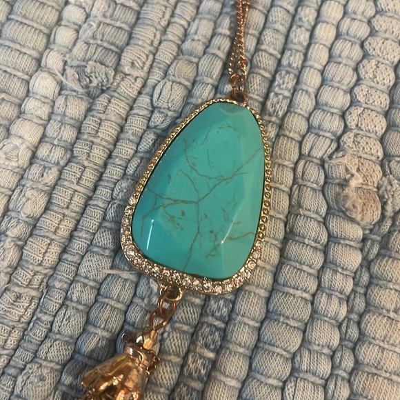 Turquoise Pendant Necklace - Picture 2 of 4